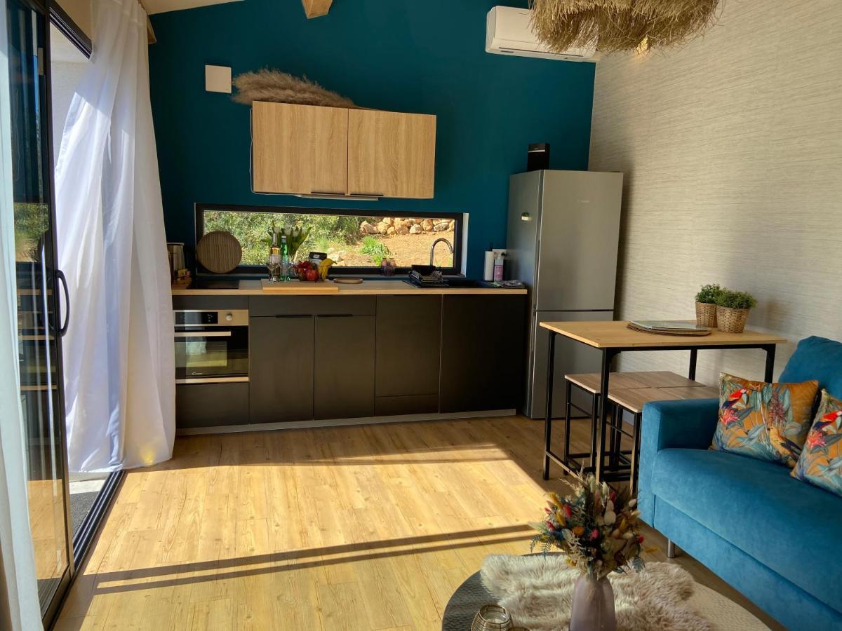Eva'S Cabanon Lägenhet Cabasse Exteriör bild