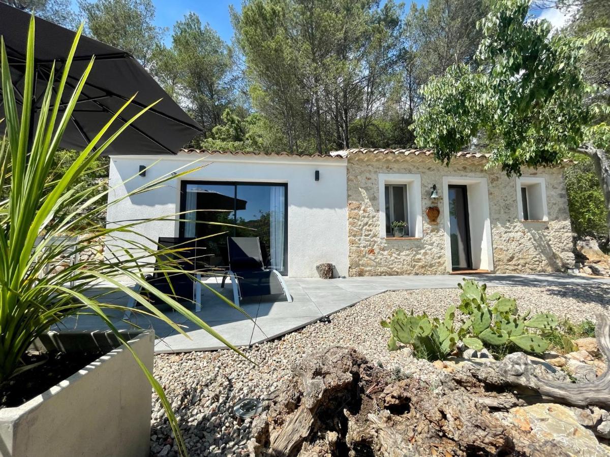 Eva'S Cabanon Lägenhet Cabasse Exteriör bild