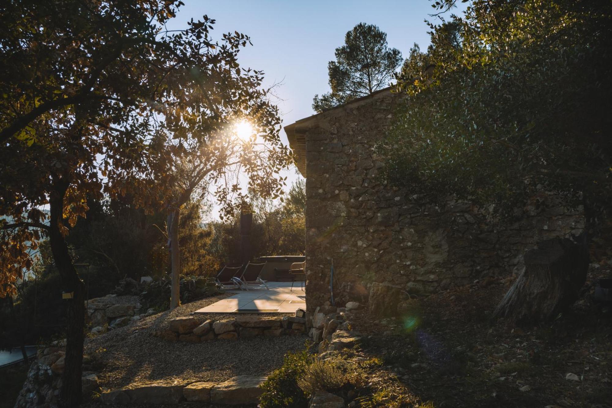 Eva'S Cabanon Lägenhet Cabasse Exteriör bild